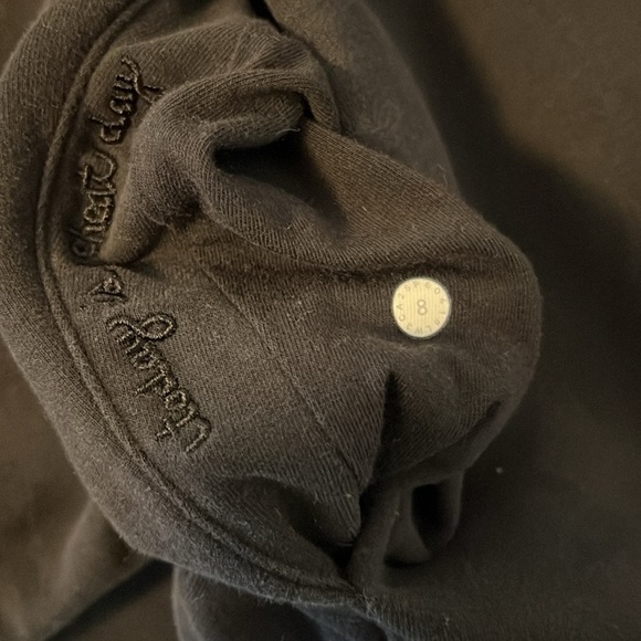 Lululemon black pullover size 8 - Picture 4 of 7